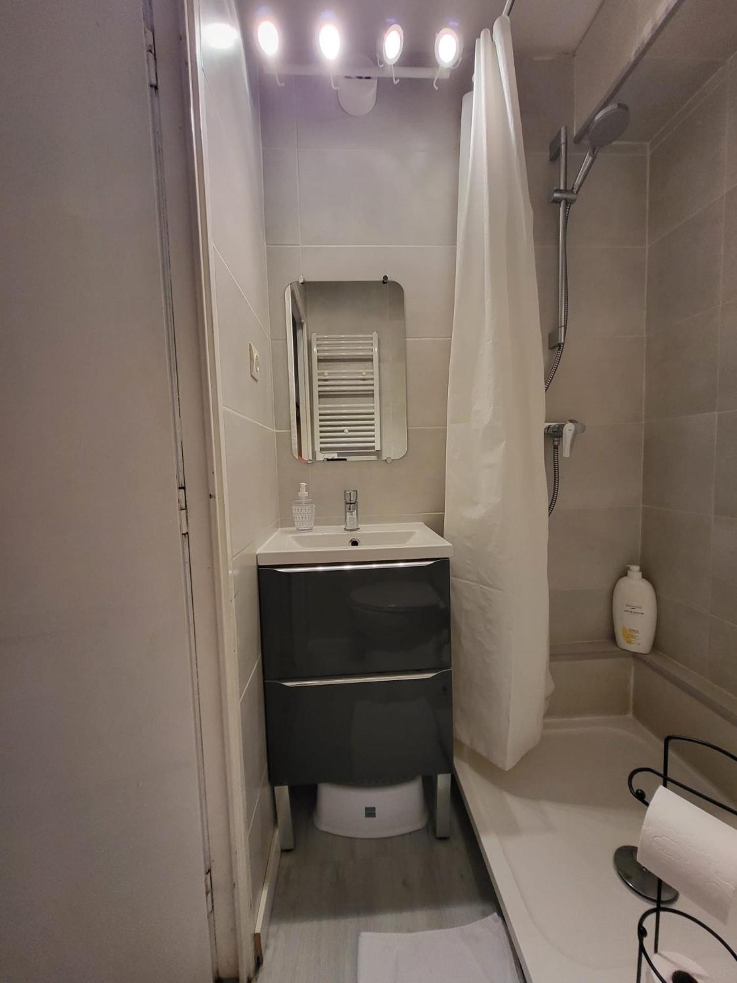 Reglisse-12 Min Des Parcs Walt Disney-arrivee Autonome - Parking & Wifi Gratuit Appartement