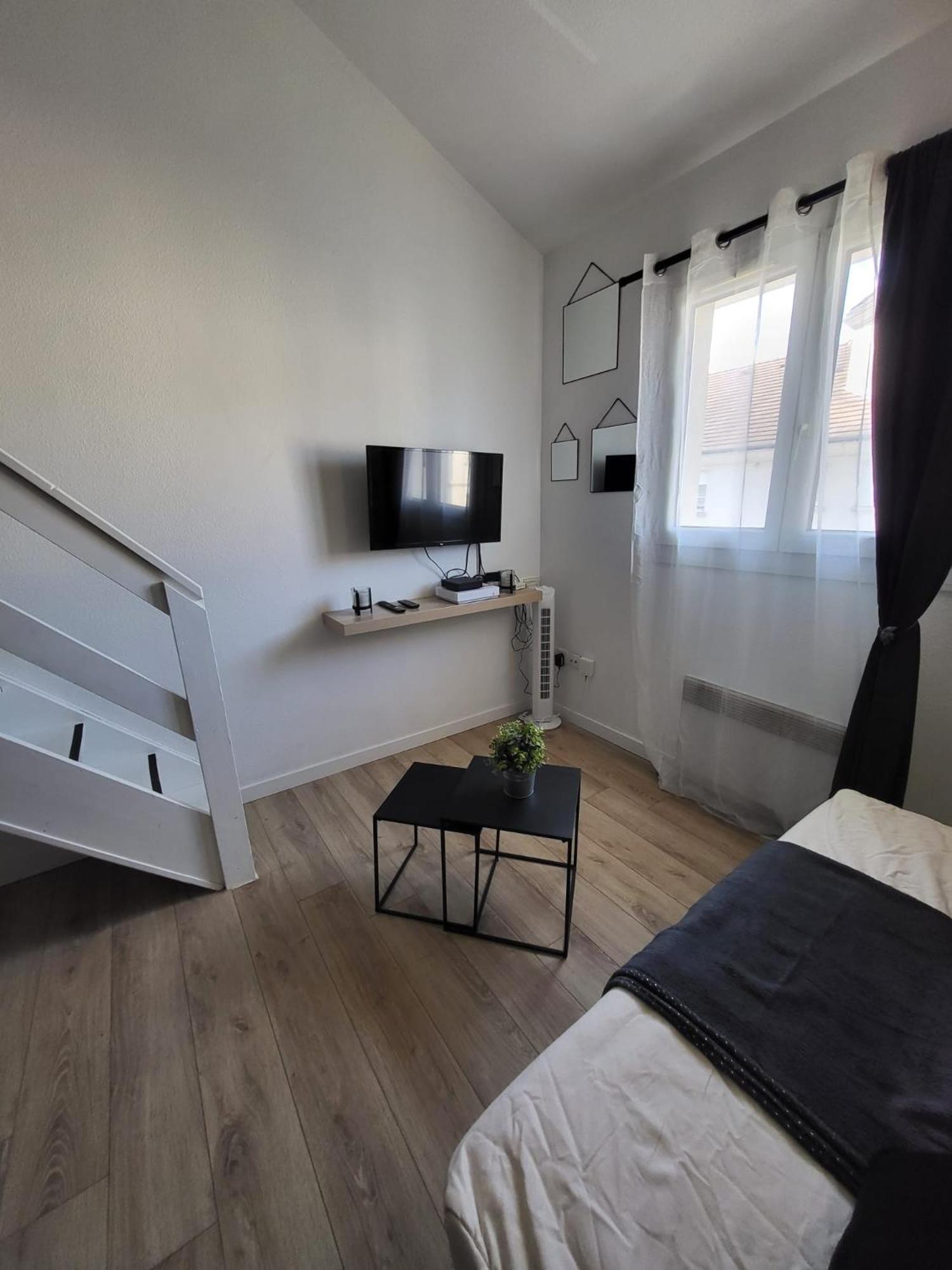 Reglisse-12 Min Des Parcs Walt Disney-arrivee Autonome - Parking & Wifi Gratuit Bussy-Saint-Georges